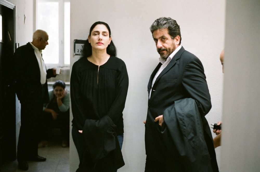 Ronit Elkabetz i Menashe Noy w filmie Viviane chce się rozwieść - recenzja