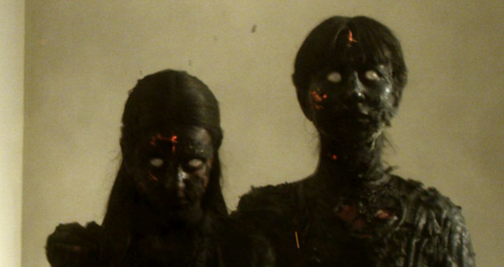 kadr z filmu We Are Still Here