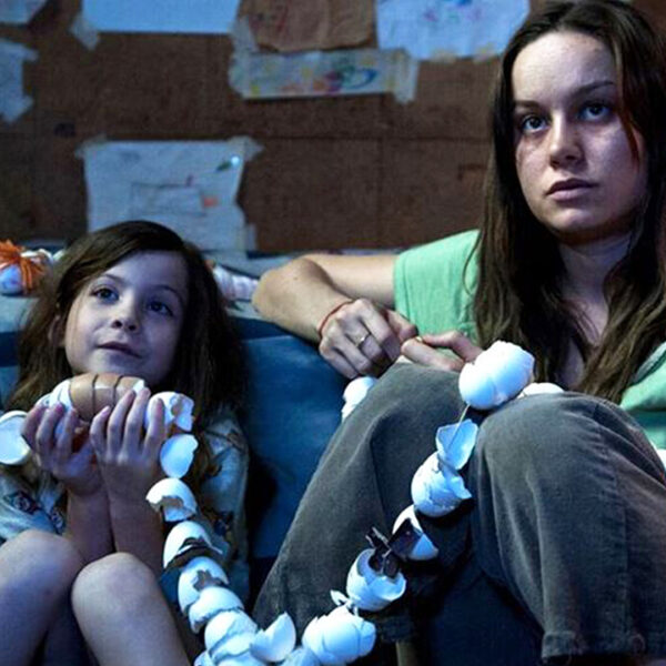 Brie Larson oraz Jacob Tremblay star in "Room" (Ruth Hurl/Element Pictures)