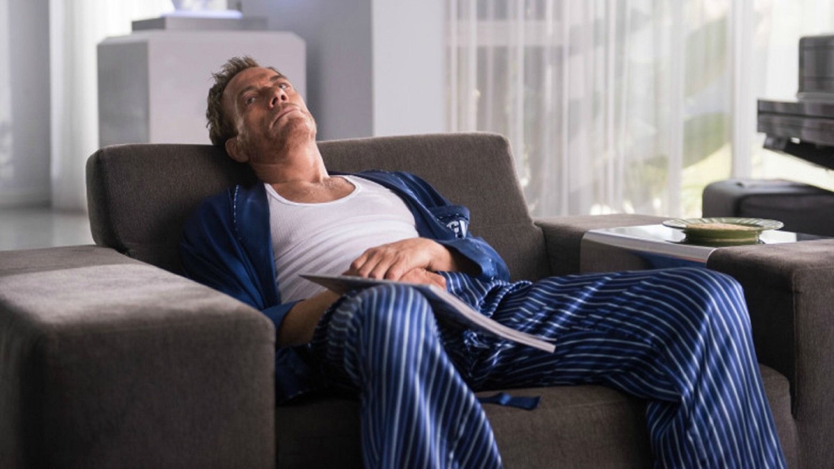 Jean-Claude Van Johnson, pilot, sezon 1 odcinek 1 s01e01