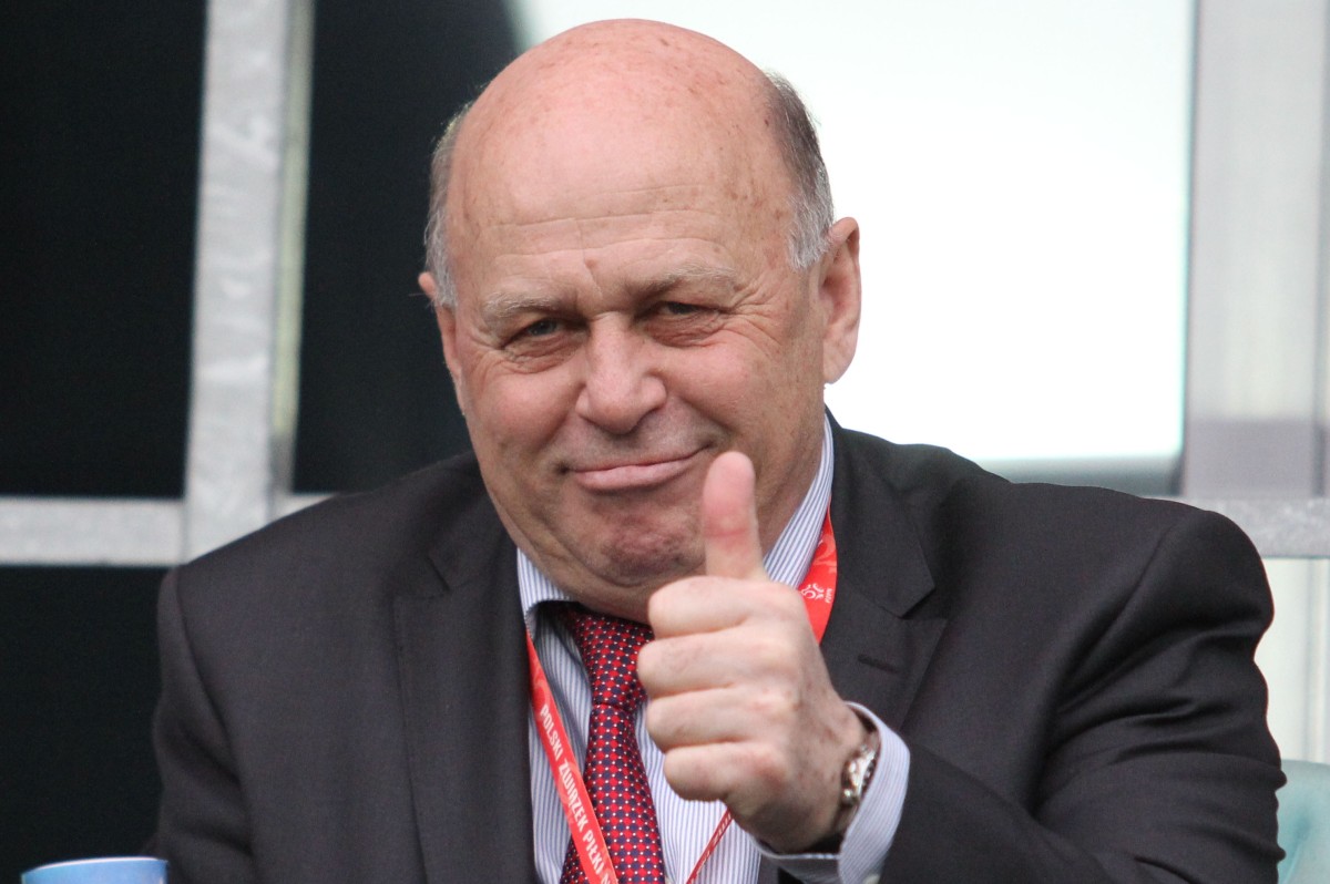 Okrągli jak piłka, odc. 4 - Wybór selekcjonera